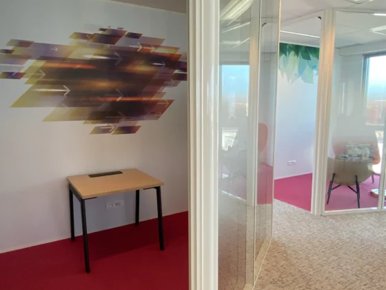 Vitrophanie, décoration, mur, cloison de bureau