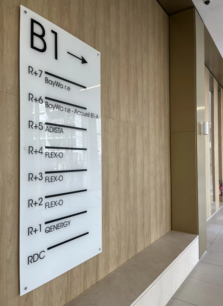 Polycarbonate, Lettrage Adhésif, entretoise de déport