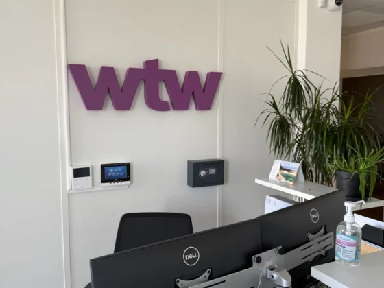 wtw lettrage 3D signalétique intérieure Bordeaux