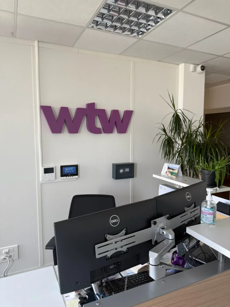 wtw lettrage 3D signaletique