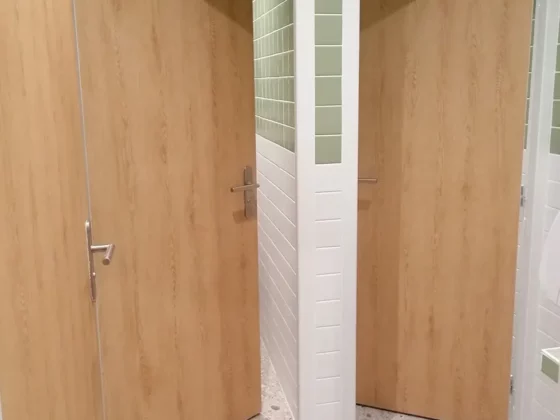 cover styl hotel hall toilette wc sanitaire rénovation sans travaux adhésif décoratif