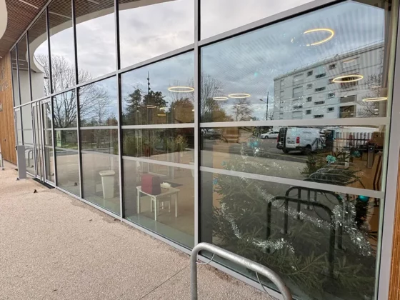 film solaire - piscine Lormont ©kontrast