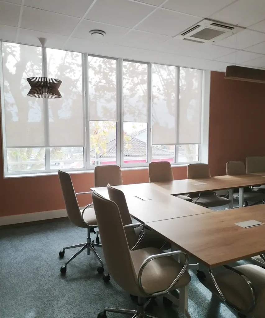 store intérieur salle de réunion ©kontrast